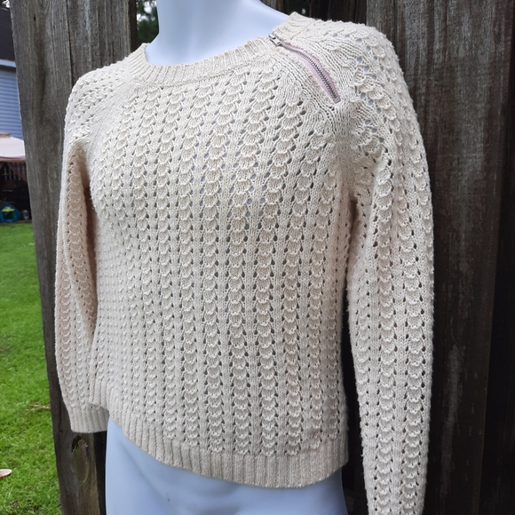 American Eagle cream w/pink accents, zipper knit sweater size Large 100% cotton - Picture 2 of 8